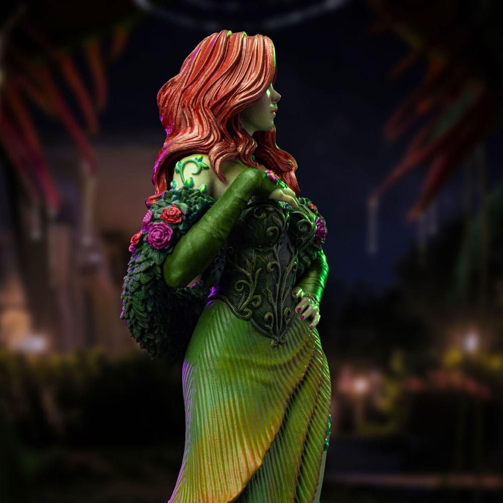 DC Comics statuette 1/10 Art Scale Poison Ivy 22 cm