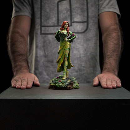 DC Comics statuette 1/10 Art Scale Poison Ivy 22 cm