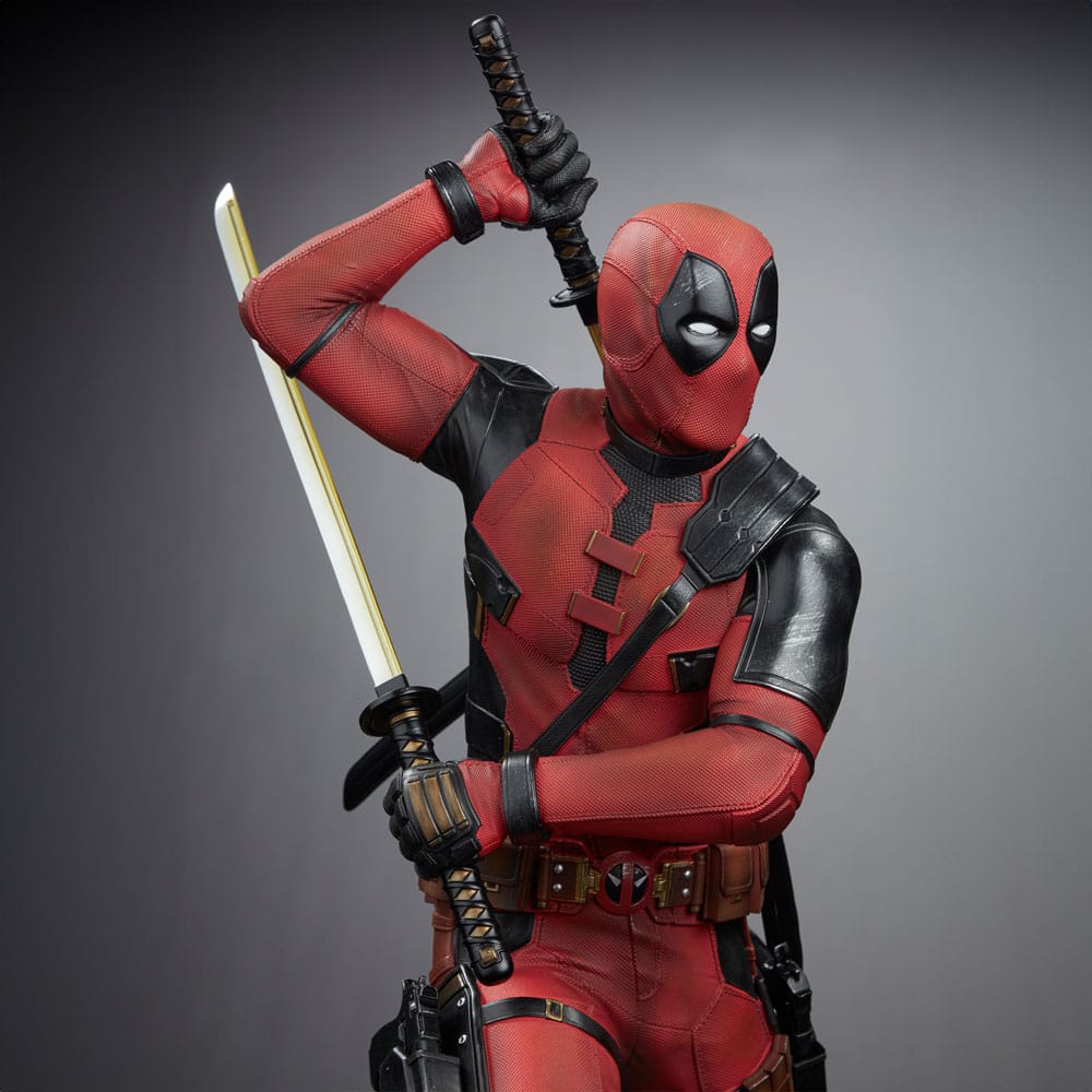 Deadpool 3 statuette Legacy Replica 1/4