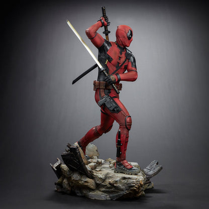 Deadpool 3 statuette Legacy Replica 1/4