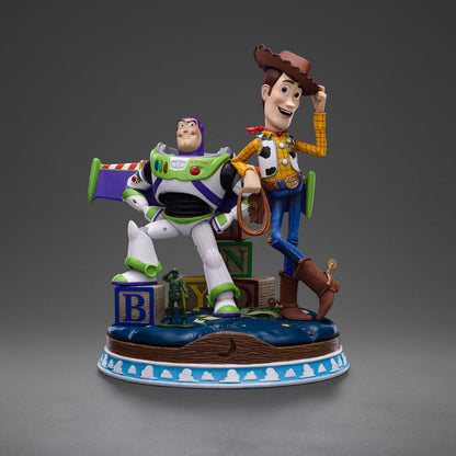 Toy Story statuette 1/10 Deluxe Art Scale Buzz Woody 38 cm