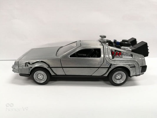 Retour vers le Futur DeLorean : Time Machine 1/32 métal