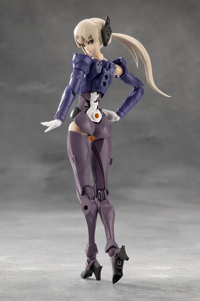 Figurine Megalomaria Unlimited Universe en plastique modèle Valiant 16 cm