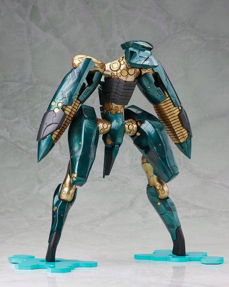Figurine Metal Gear Solid 4 en plastique à l'échelle 1/100 Metal Gear Ray 21 cm