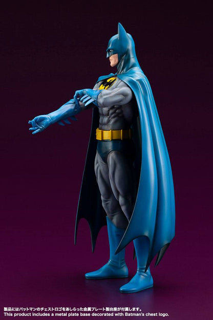 DC Comics : Statuette Batman The Bronze Age 30 cm