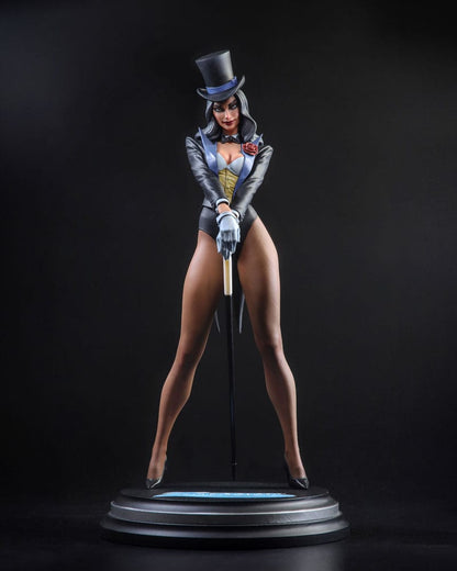 DC Direct DC Cover Girls statuette Resin Zatanna by J. Scott Campbell 23 cm