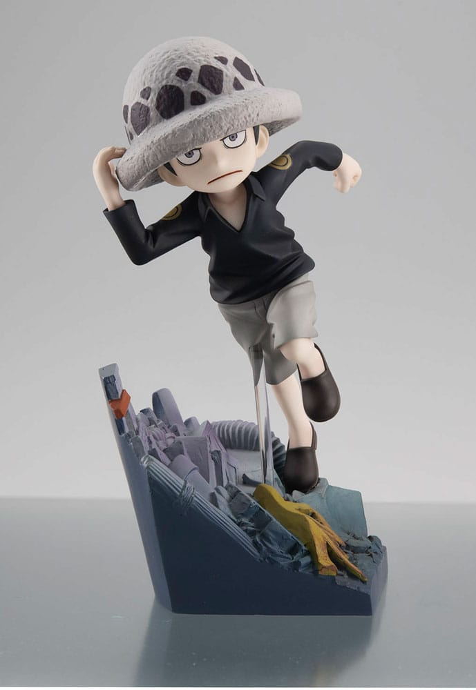 One Piece G.E.M. Series : Statuette PVC Trafalgar Law Run! Run! Run! 13 cm
