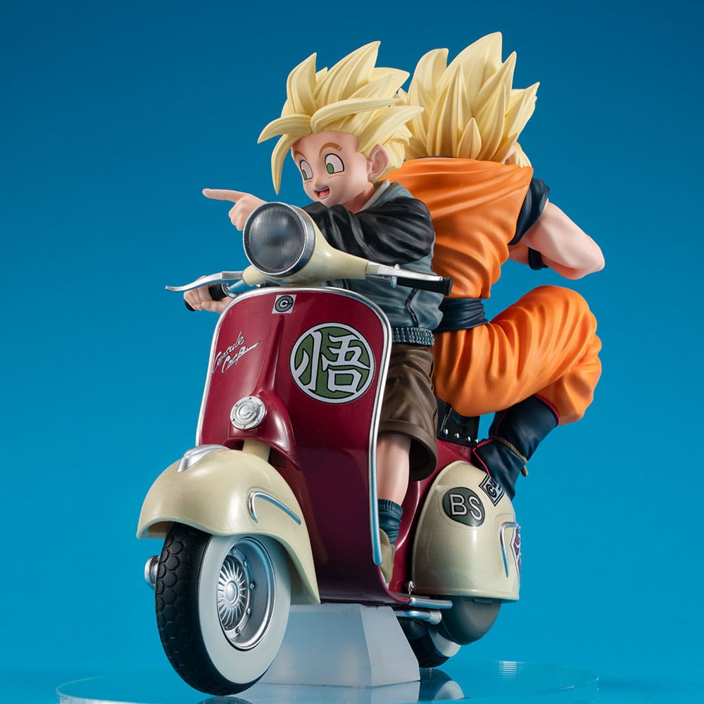 Dragonball Z 05 Desktop Real McCoy diorama PVC Super Saiyan Son Goku Super Saiyan Son Gohan &amp; Motorbike 16 cm