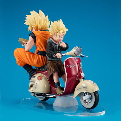 Dragonball Z 05 Desktop Real McCoy diorama PVC Super Saiyan Son Goku Super Saiyan Son Gohan &amp; Motorbike 16 cm