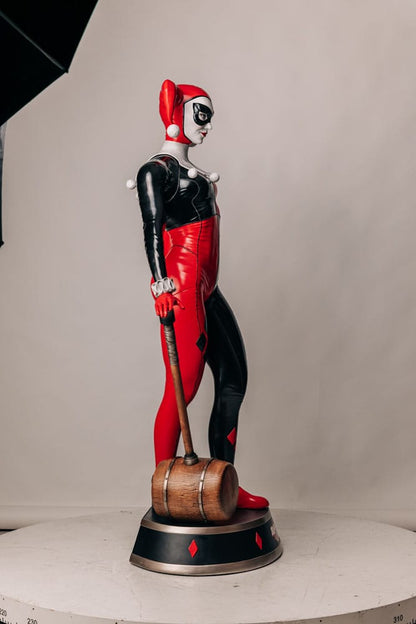 DC Comics Life-Size statue 1/1 Harley Quinn 196 cm
