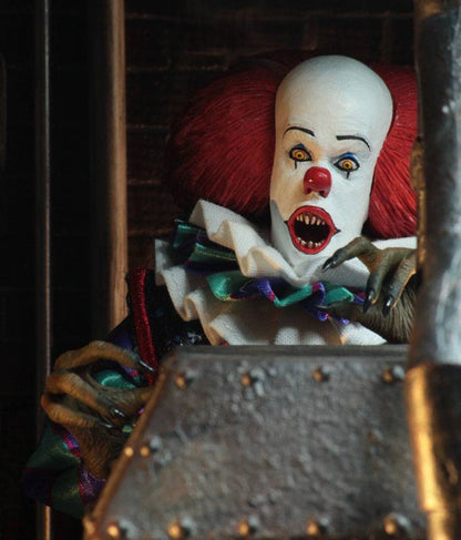« Il » est revenu 1990 figurine Retro Pennywise 20 cm