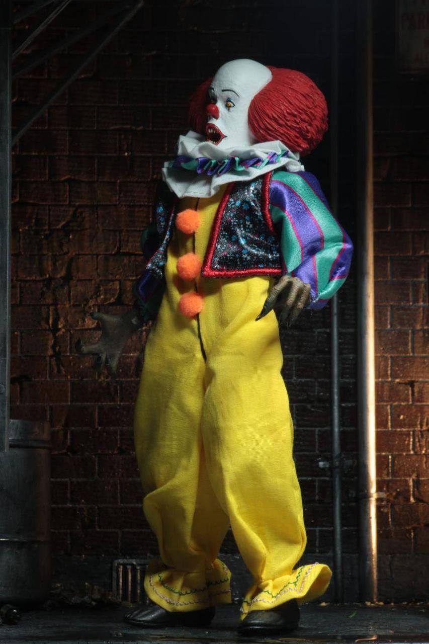 « Il » est revenu 1990 figurine Retro Pennywise 20 cm