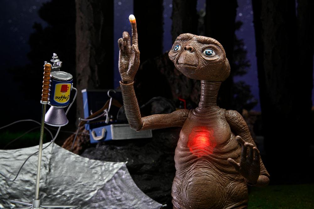 E.T., l'extra-terrestre figurine Ultimate Deluxe E.T. 11 cm