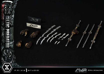 The Alien vs. Predator statuette Museum Masterline Series 1/3 Celtic Predator 95 cm