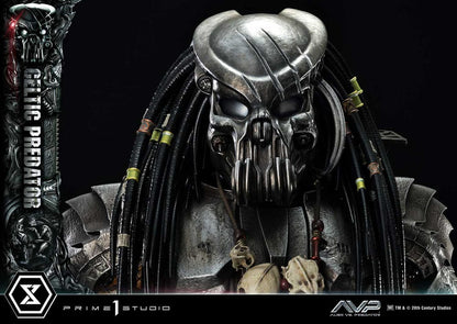 The Alien vs. Predator statuette Museum Masterline Series 1/3 Celtic Predator 95 cm