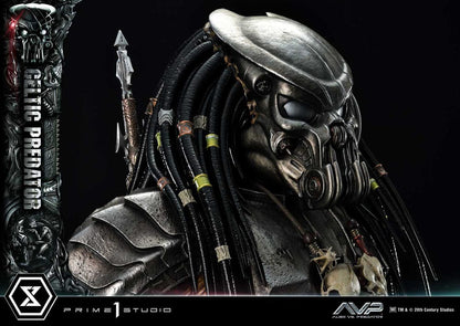 The Alien vs. Predator statuette Museum Masterline Series 1/3 Celtic Predator 95 cm