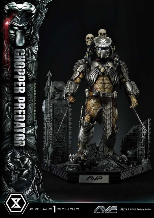 The Alien vs. Predator statuette Museum Masterline Series 1/3 Chopper Predator 103 cm