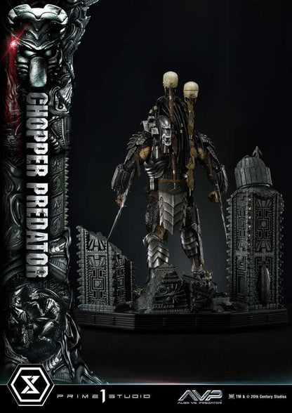 The Alien vs. Predator statuette Museum Masterline Series 1/3 Chopper Predator 103 cm