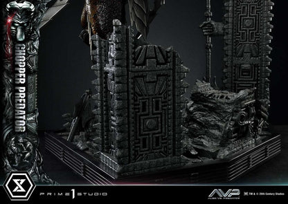 The Alien vs. Predator statuette Museum Masterline Series 1/3 Chopper Predator 103 cm