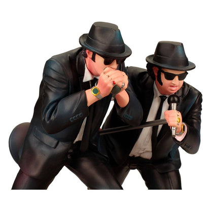 Blues Brothers : Statuette PVC Jake & Elwood sur scène 17 cm