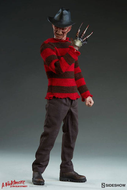 Les Griffes du cauchemar figurine 1/6 Freddy Krueger 30 cm