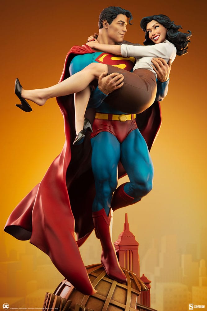 DC Comics diorama Superman & Lois Lane 56 cm
