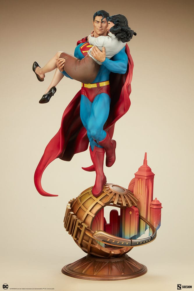 DC Comics diorama Superman & Lois Lane 56 cm