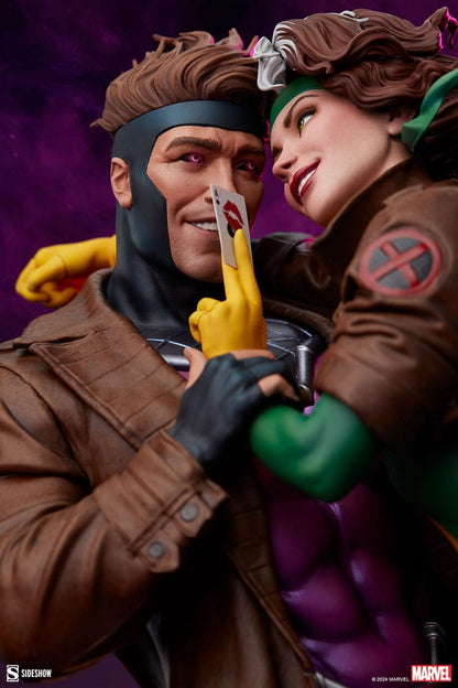 Marvel statuette Rogue & Gambit 47 cm