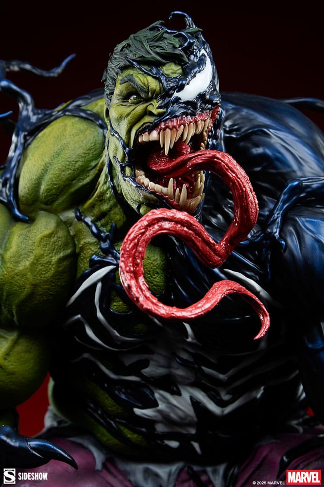 Marvel statuette Premium Format Venomized Hulk 63 cm