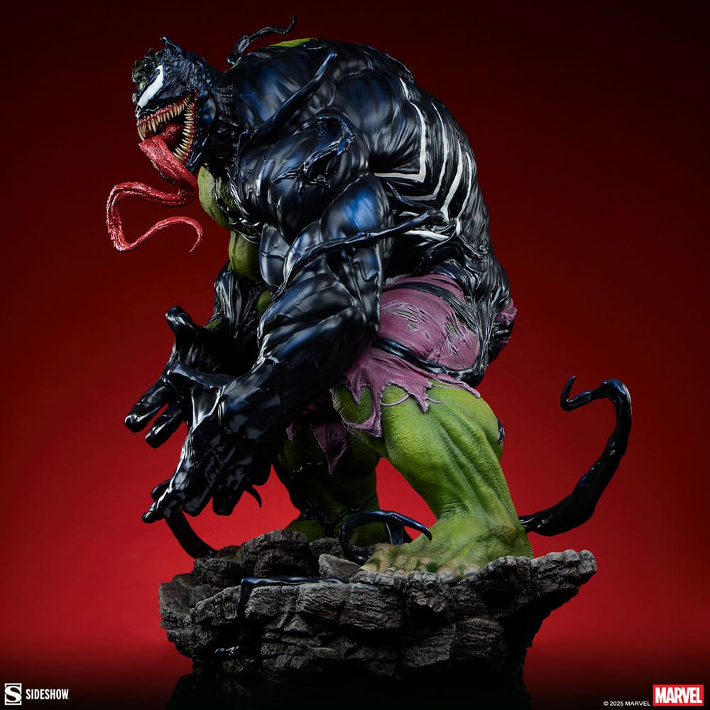 Marvel statuette Premium Format Venomized Hulk 63 cm