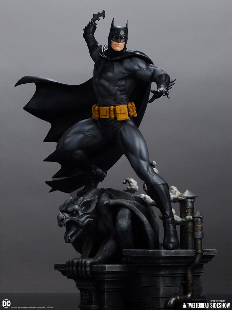 DC Comics : Statuette 1/6 Batman (Black and Gray Edition) 50 cm