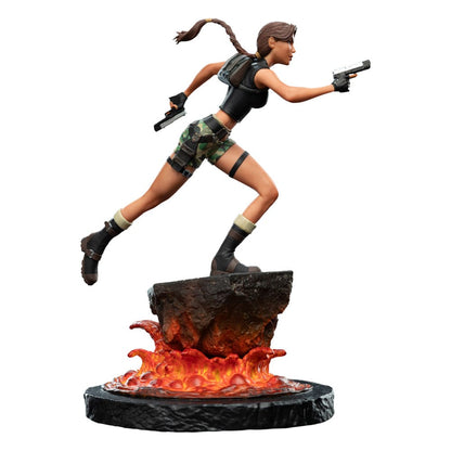 Tomb Raider statuette Lara Croft: The Sanctuary of Flame 18 cm